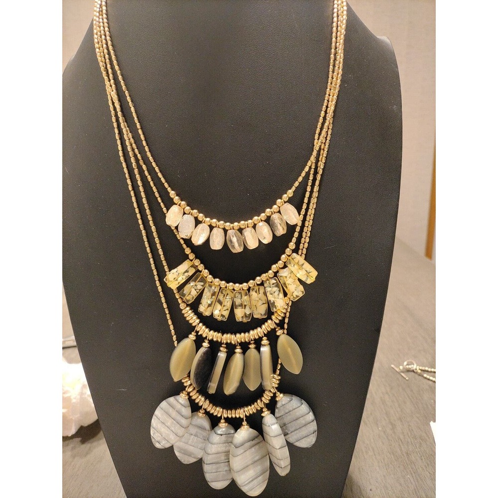 STUNNING CHICO'S 21" + 4" EXT GOLDTONE ACRYLIC 4 TIER DANGLE STATEMENT NECKLACE